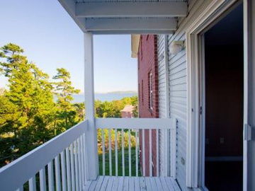 Apartments for Rent in Halifax -  Ocean Brook Park Apartments - CanadaRentalGuide.com