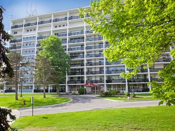 Apartments for Rent in Toronto -  Roanoke Apartments - CanadaRentalGuide.com