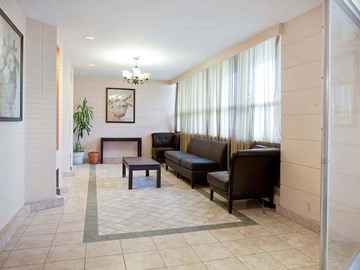 Apartments for Rent in Toronto -  Roanoke Apartments - CanadaRentalGuide.com