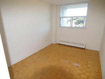Apartments for Rent in Toronto -  Roanoke Apartments - CanadaRentalGuide.com