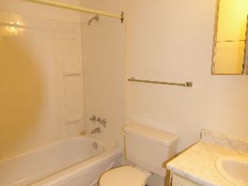 Apartments for Rent in Regina -  Southwood Green Apartments - CanadaRentalGuide.com
