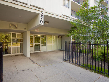 Apartments for Rent in Toronto -  McCowan Apartments - CanadaRentalGuide.com