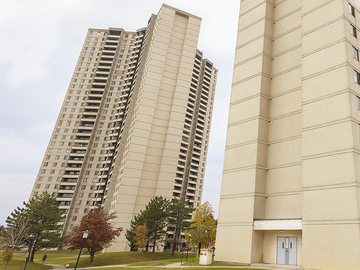 Apartments for Rent in Toronto -  San Romanoway Apartments - CanadaRentalGuide.com