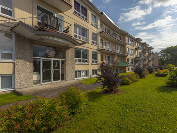 Apartments for Rent in Quebec City -  Le Fontainebleau Apartments - CanadaRentalGuide.com
