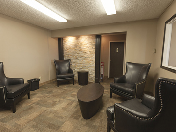 Apartments for Rent in Calgary -  Cedar Ridge Apartments - CanadaRentalGuide.com