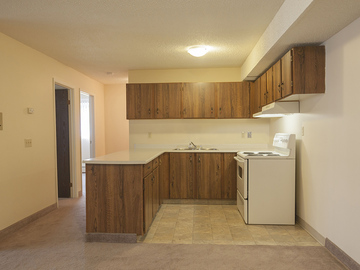 Apartments for Rent in Calgary -  Cedar Ridge Apartments - CanadaRentalGuide.com