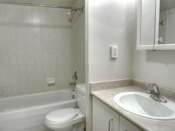 Apartments for Rent in Toronto -  Bay Mills Apartments - CanadaRentalGuide.com