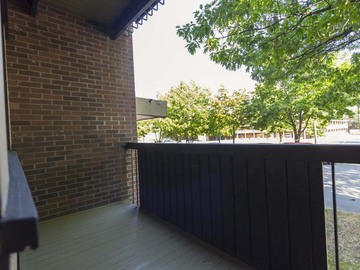 Apartments for Rent in Quebec City -  Jardin Des Seigneurs Apartments - CanadaRentalGuide.com