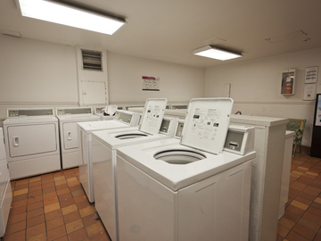 Apartments for Rent in Saint-Laurent -  Joie De Vivre Apartments - CanadaRentalGuide.com