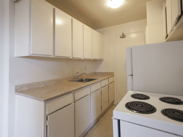 Apartments for Rent in Toronto -  Belmar Apartments - CanadaRentalGuide.com