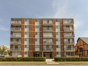 Apartments for Rent in Calgary -  Camelot Suites - CanadaRentalGuide.com